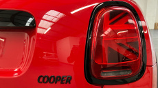 MINI Hatchback 1.5 Cooper Exclusive 5dr Auto Petrol Hatchback